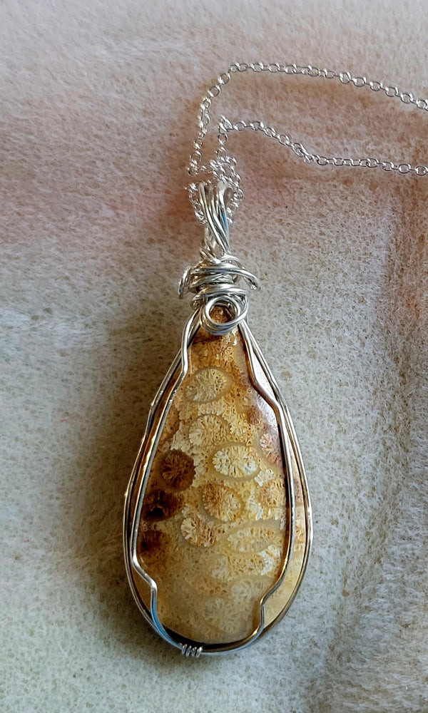 Agatized Coral Pendant