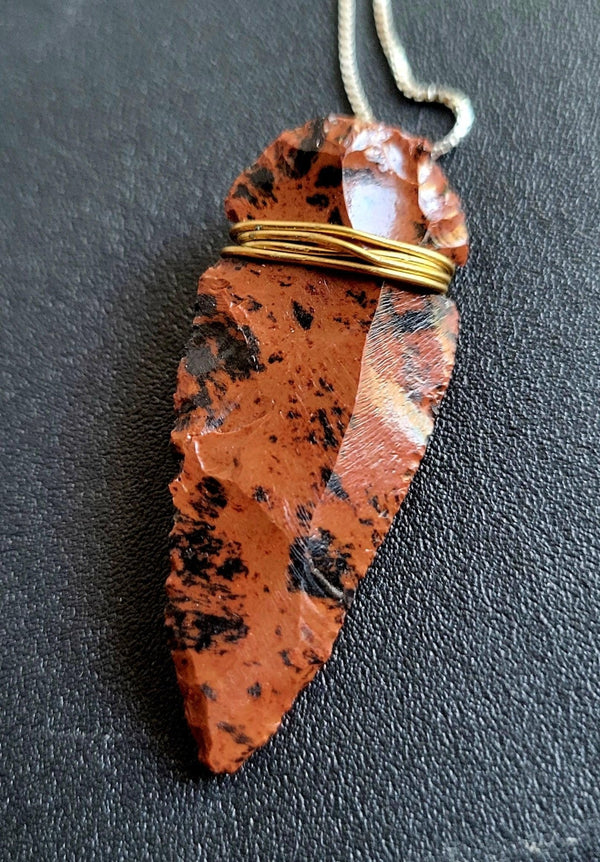 Mahogany Obsidian Arrow Head Pendant - Traditional Twists